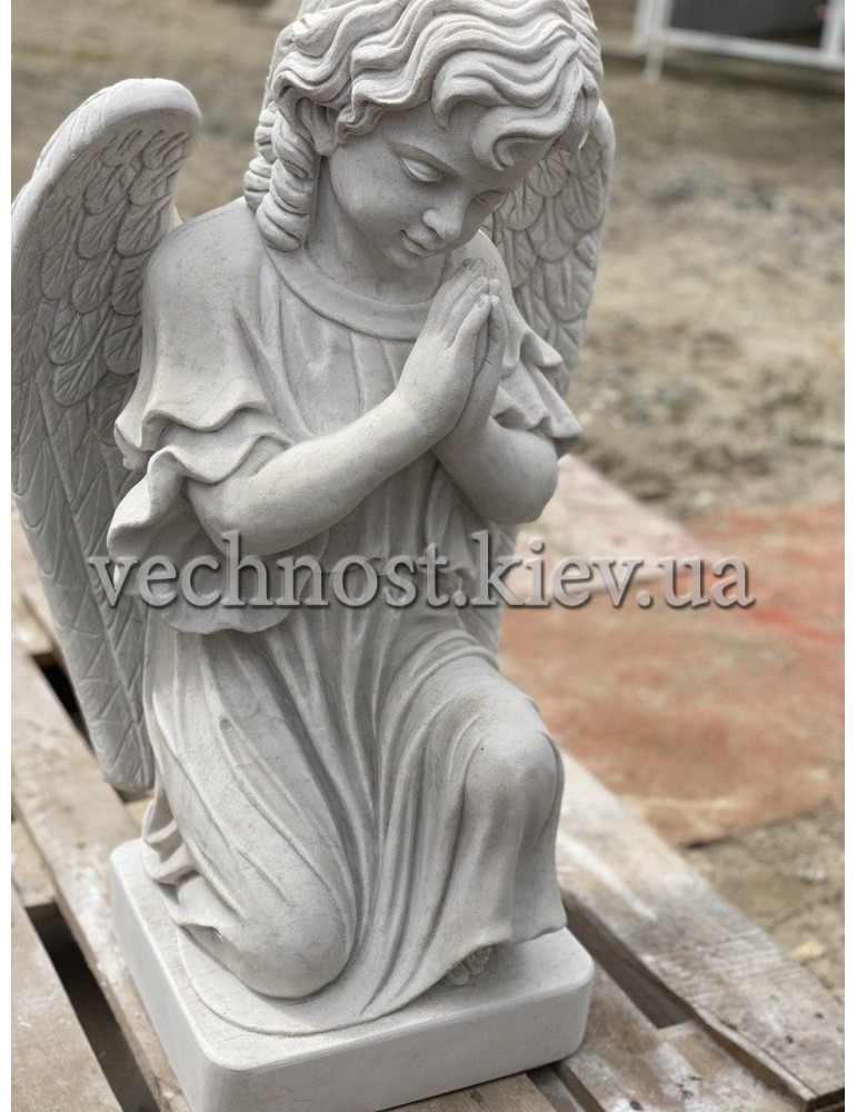 Скульптура (статуя) Ангел из мрамора