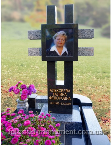 Хрест з граніту з фотоскла