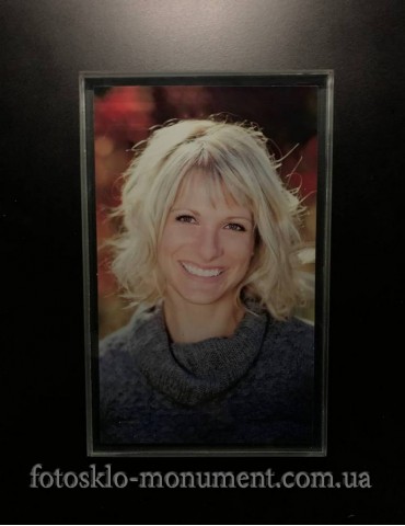 Фото під склом на пам'ятник №259