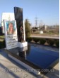 Пам'ятник для мами з фото під склом