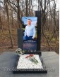 Памятник для сына из гранита и стекла
