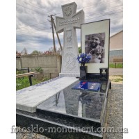 Памятник Казацкому Кресту из мрамора с фотосклом, военному ВСУ
