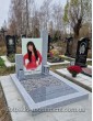 Памятник для девушки с фото под стеклом