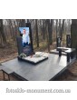 Памятник для сына из гранита и стекла