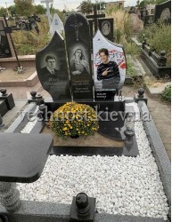 Пам'ятник для сім'ї з фотосклом