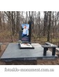 Памятник для сына из гранита и стекла