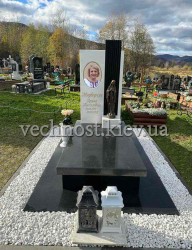 Пам'ятник для мами з фотосклом